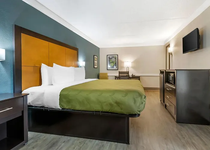 Quality & - Ashley Phosphate Hotel 3*