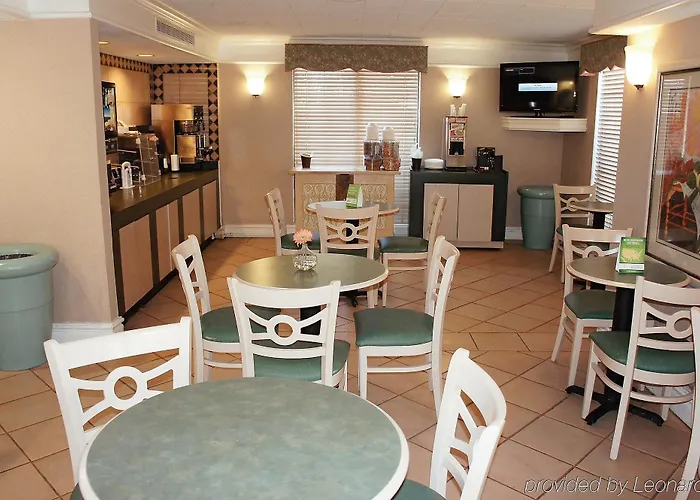 Hotel Quality & - Ashley Phosphate 3*
